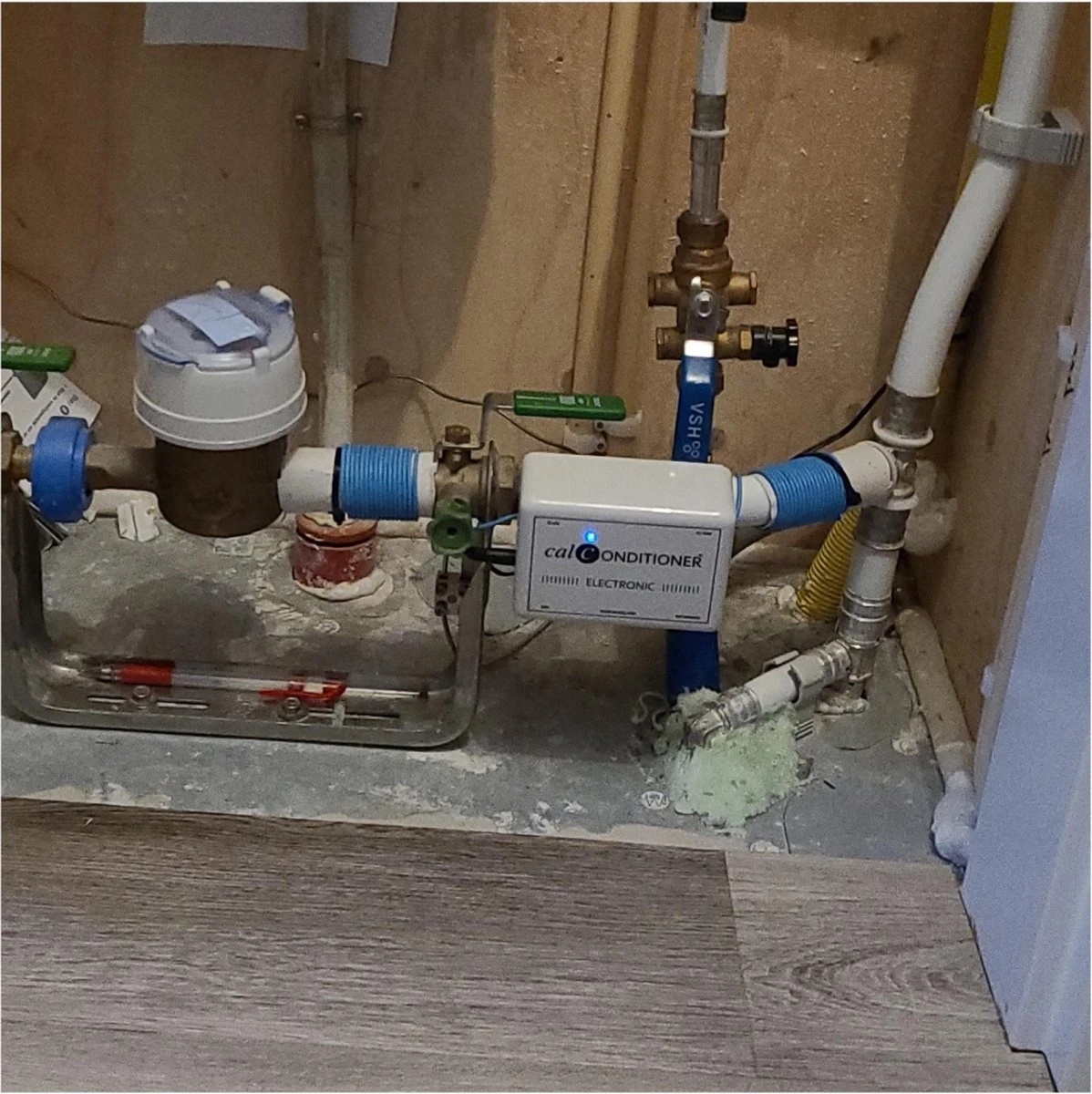 Waterontharder Calconditioner CC1500 – Elektronisch - geen magneet Waterontharder Calconditioner CC1500 – Elektronisch - Geen Magneet -bol winkel 1198x1200 26