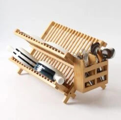 Merkloos Decopatent® Afdruiprek Voor Afwas - Bamboe - Hout - Inklapbaar Afdruiprek - Afwasrekje Inclusief Bestekhouder - Afwas Druiprek 6 Merkloos Decopatent® Afdruiprek Voor Afwas - Bamboe - Hout - Inklapbaar Afdruiprek - Afwasrekje Inclusief Bestekhouder - Afwas Druiprek -bol winkel 1200x1190 2