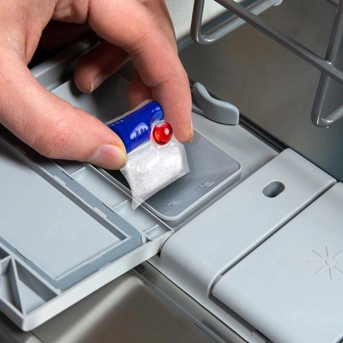 Finish Quantum Ultimate Active Blue Regular Vaatwastabletten - 60 Tabs Finish Quantum Ultimate Active Blue Regular Vaatwastabletten - 60 Tabs -bol winkel 1200x1200 1604