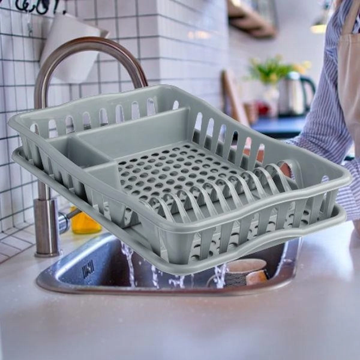 Decopatent® Afdruiprek voor afwas - Afdruiprekje met Lekbak - Kunststof Afdruipmat - Afwassen borden & bestek - 32.5x49x9 - Grijs Merkloos Decopatent® Afdruiprek Voor Afwas - Afdruiprekje Met Lekbak - Kunststof Afdruipmat - Afwassen Borden & Bestek - 32.5x49x9 - Grijs -bol winkel 1200x1200 1765