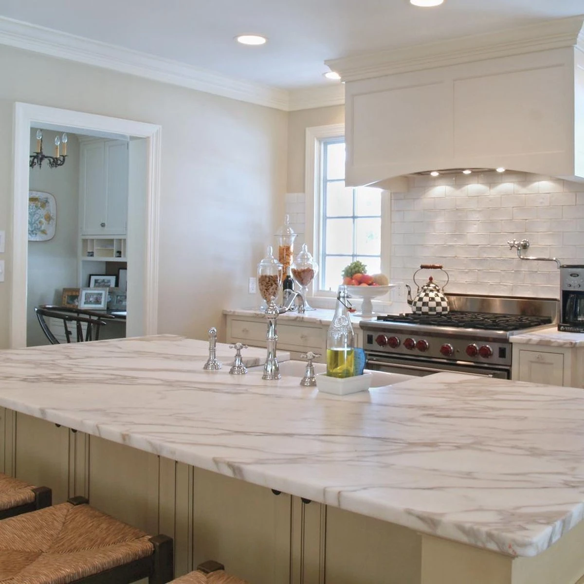 HG natuursteen toplaag hersteller - 250 ml - herstelt beschadigingen - voor marmer en alle andere kalkhoudende natuursteensoort HG Natuursteen Toplaag Hersteller - 250 Ml - Herstelt Beschadigingen - Voor Marmer En Alle Andere Kalkhoudende Natuursteensoort -bol winkel 1200x1200 2103