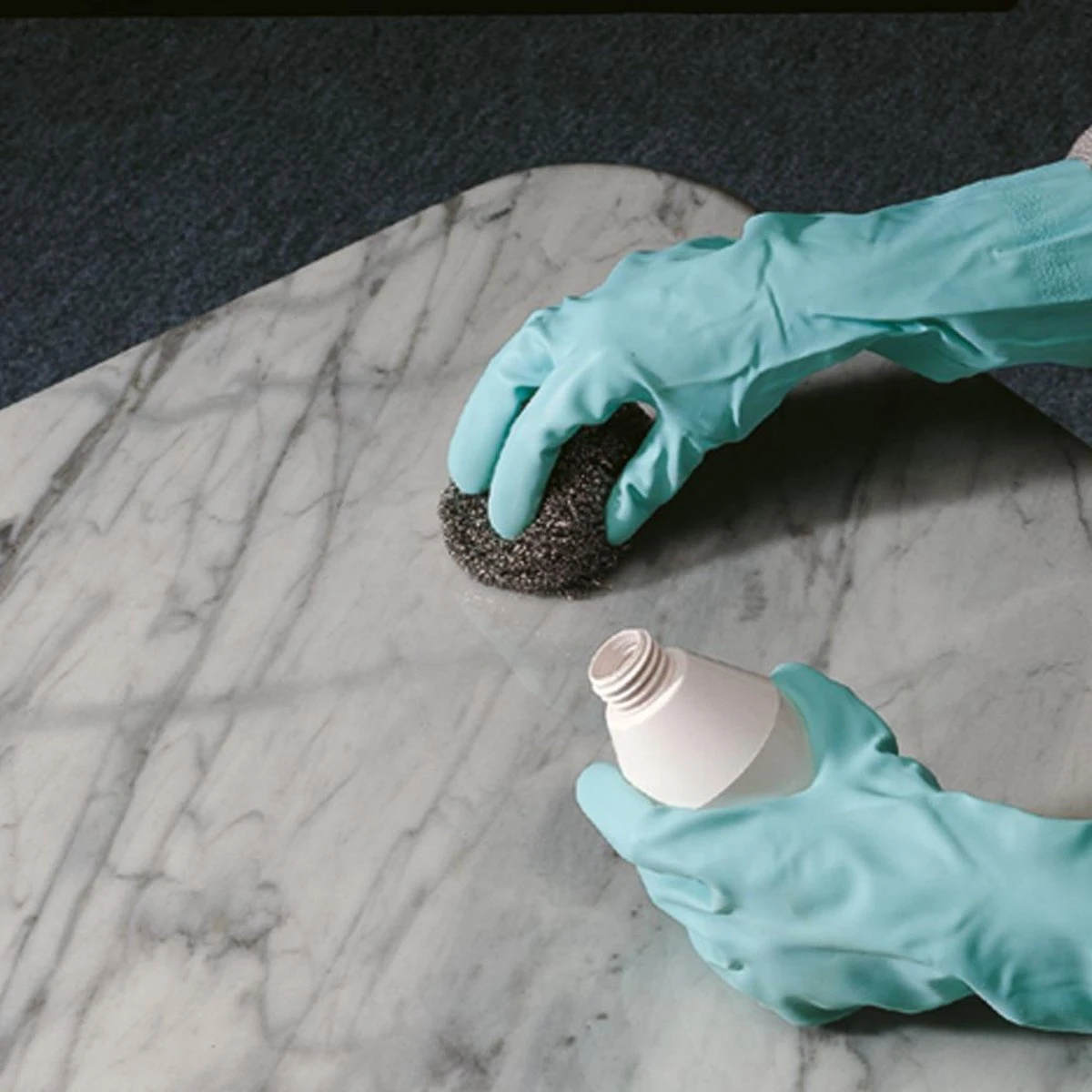 HG natuursteen toplaag hersteller - 250 ml - herstelt beschadigingen - voor marmer en alle andere kalkhoudende natuursteensoort HG Natuursteen Toplaag Hersteller - 250 Ml - Herstelt Beschadigingen - Voor Marmer En Alle Andere Kalkhoudende Natuursteensoort -bol winkel 1200x1200 2104