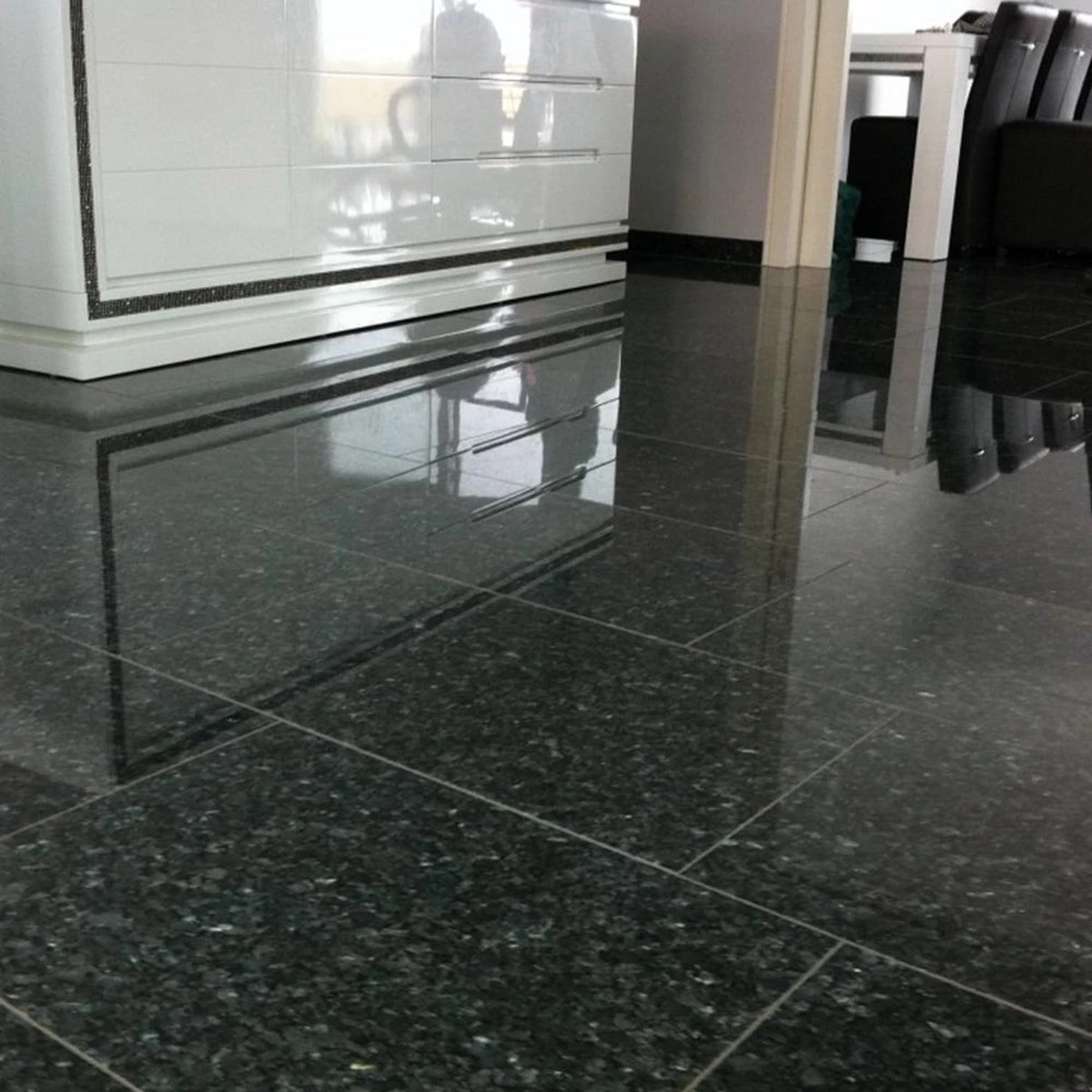 HG natuursteen reiniger glansvloeren 1L - marmer & natuursteen - streeploos schoon - 20 dweilbeurten HG Natuursteen Reiniger Glansvloeren 1L - Marmer & Natuursteen - Streeploos Schoon - 20 Dweilbeurten -bol winkel 1200x1200 2122