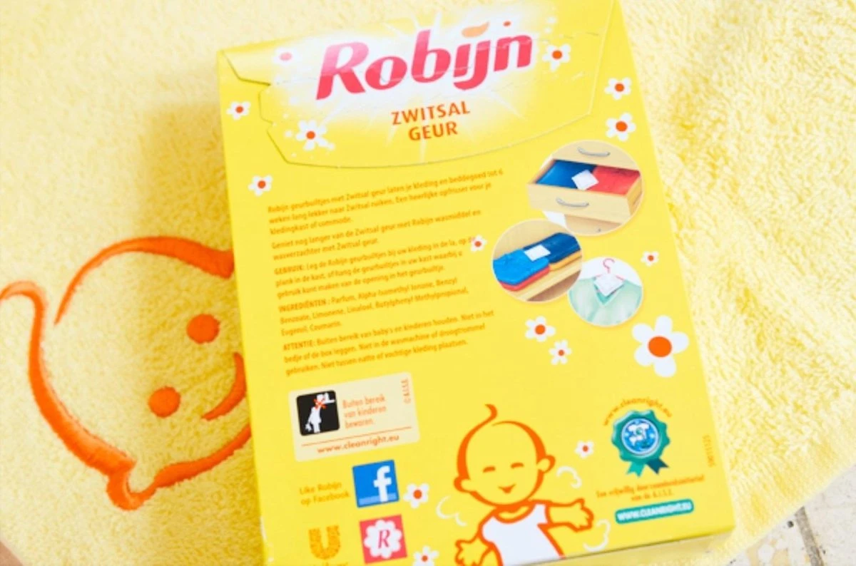 Robijn Geurbuiltjes Zwitsal 1 x 3 stuks - Geur- Geurbuiltjes- Geurzakjes voor in de Kledingkast Robijn Geurbuiltjes Zwitsal 1 X 3 Stuks - Geur- Geurbuiltjes- Geurzakjes Voor In De Kledingkast -bol winkel