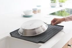 Brabantia SinkSide Afdruiprek - Dark Grey -bol winkel 1200x799 19