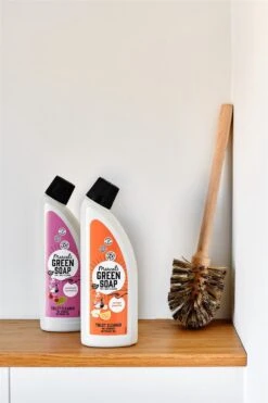 Marcel's Green Soap Toiletreiniger Patchouli & Cranberry - 750 Ml 4 Marcel's Green Soap Toiletreiniger Patchouli & Cranberry - 750 Ml -bol winkel 799x1200 6